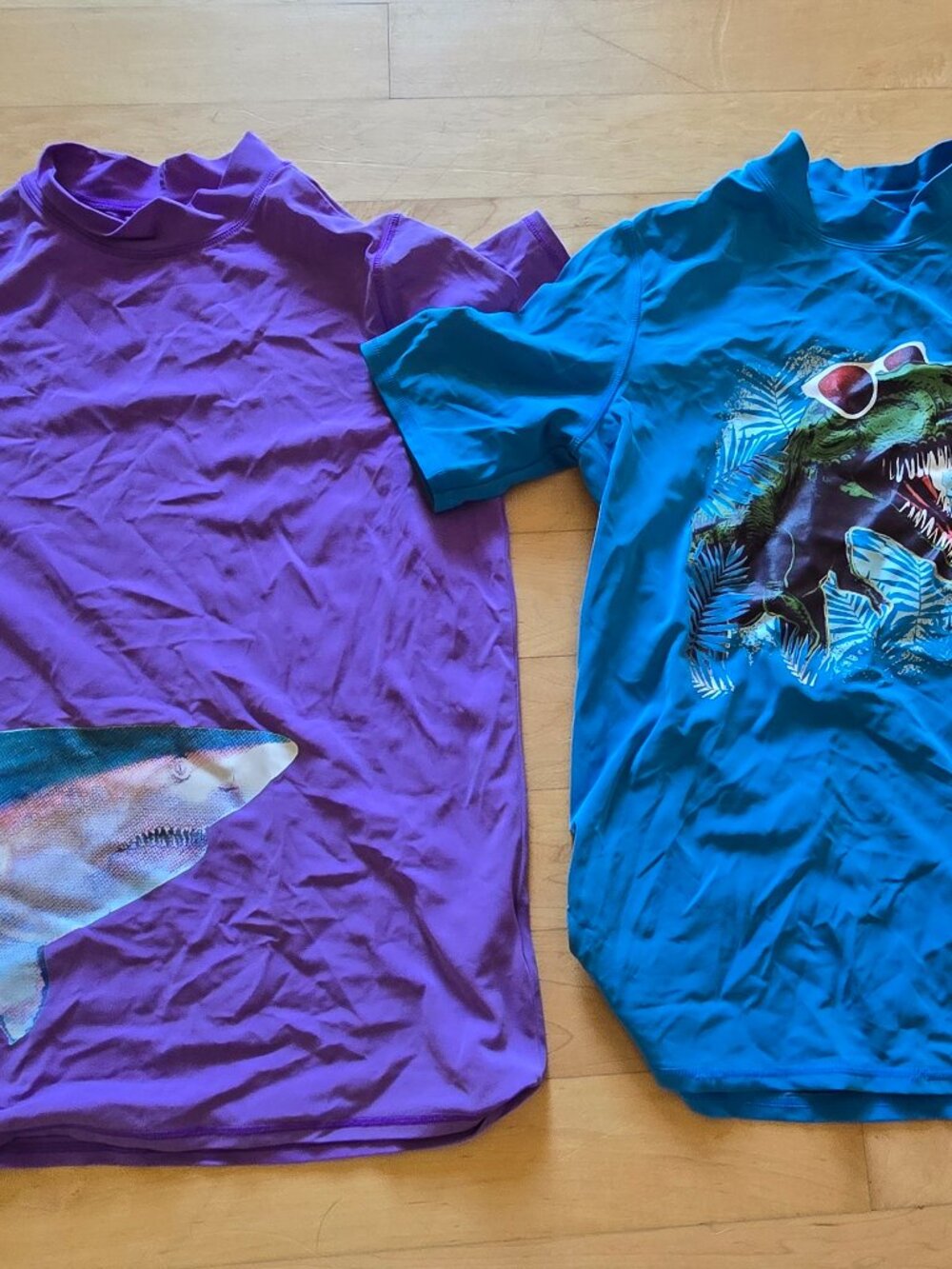 Lot of 2 Boys Land End swim shirt with Boys teen Large +2 pairs of swim trunks